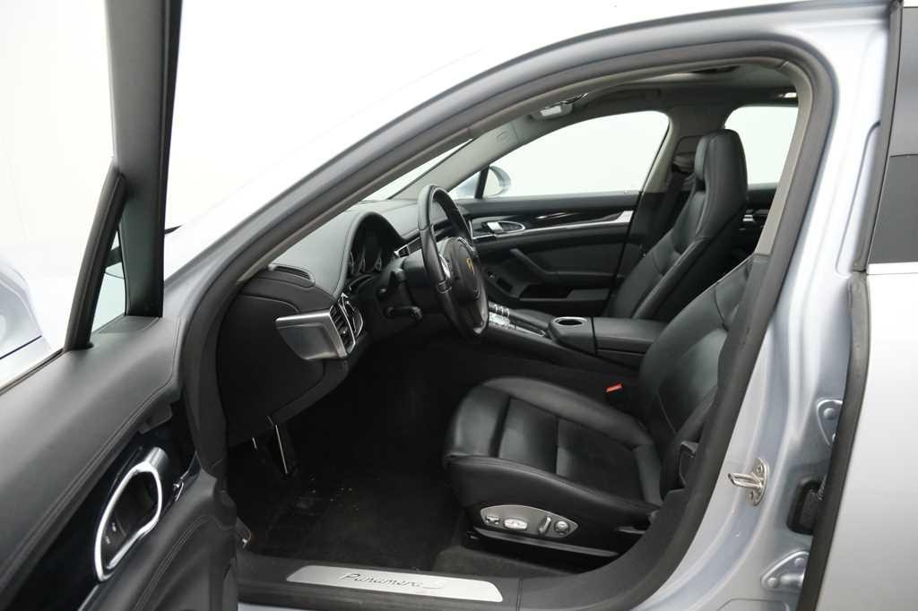 Porsche Panamera 2016 photo 5