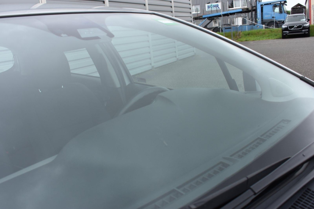 Toyota Yaris 2019 photo 18