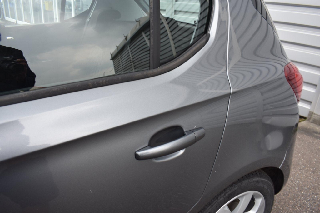 Opel Corsa 2019 фото 18