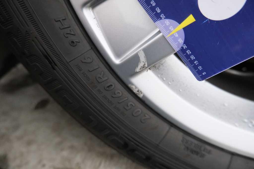 Audi A4 Avant 2016 фото 10