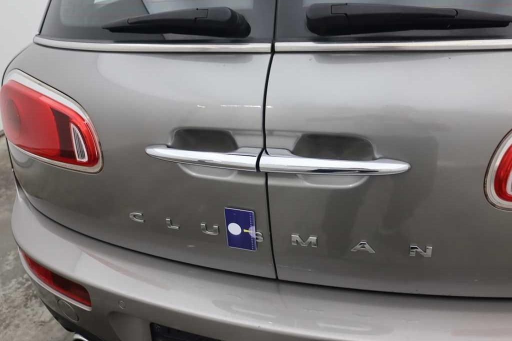 MINI One Clubman 2017 photo 10