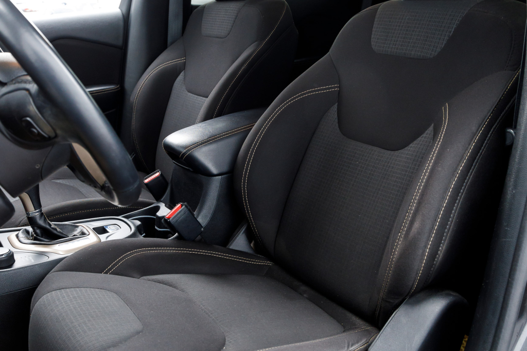 Jeep Cherokee Latitude 4x4 2016 фото 17