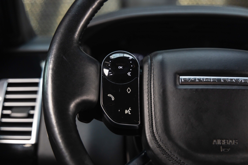 Land Rover Range Rover 2018 фото Land Rover Range Rover 2018 фото 22