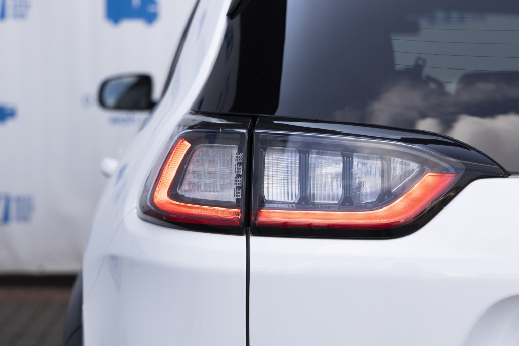 Jeep Cherokee Trailhawk Trail Rated 2019 фото 6