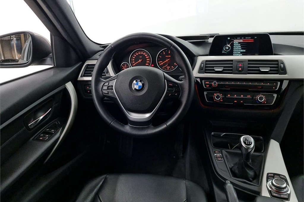 BMW 3er Touring 2016 фото 5