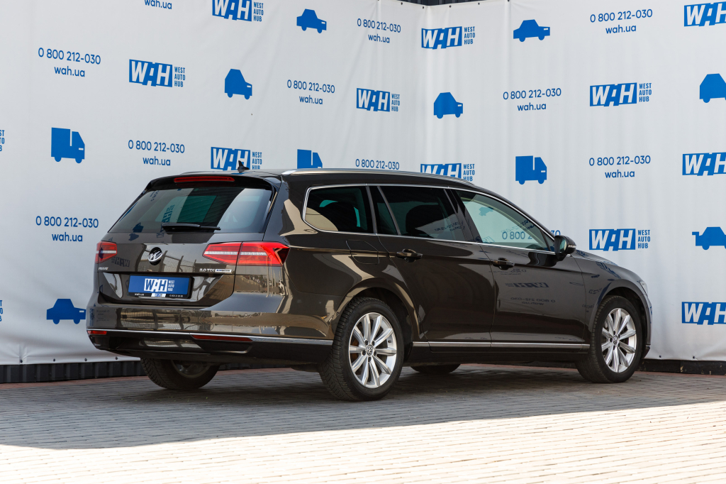 Volkswagen Passat B8 Highline 2015 photo 5