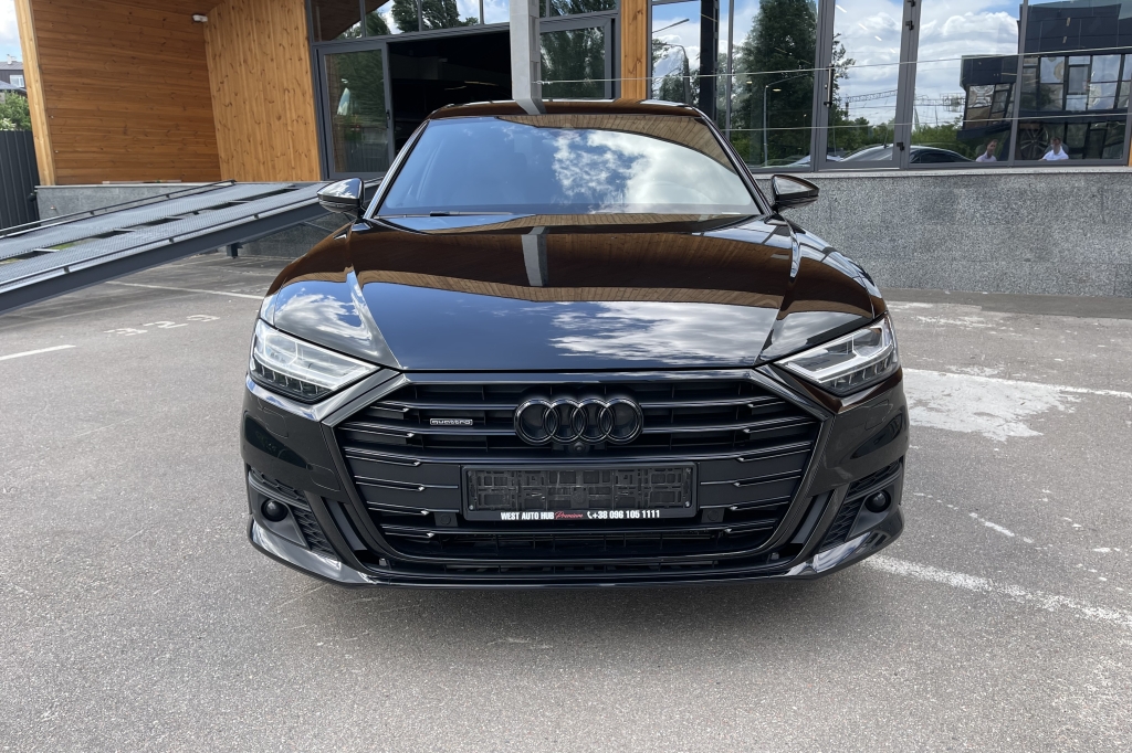 Audi A8 Long Black Stile 2020 photo 1