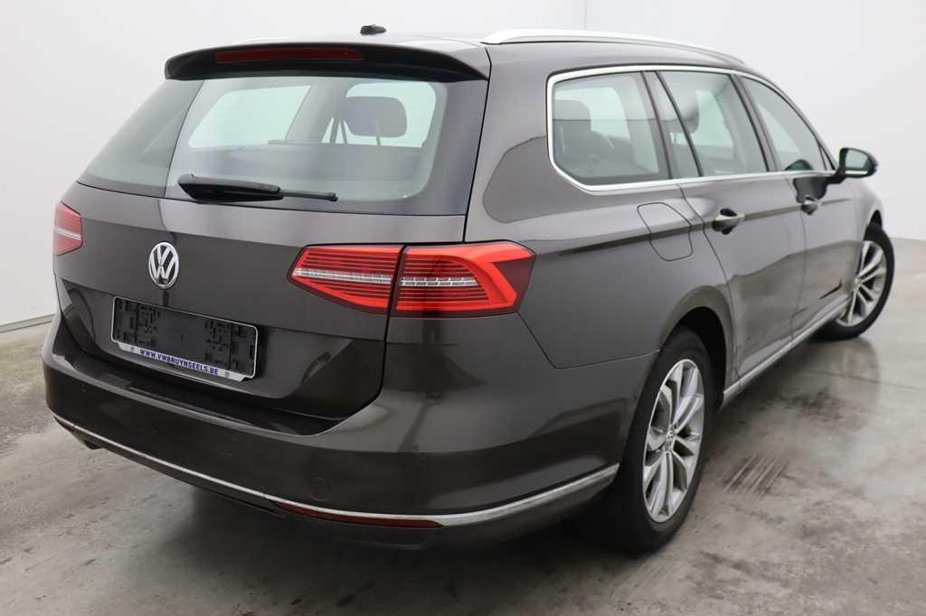 Volkswagen Passat Variant 2016 photo 4