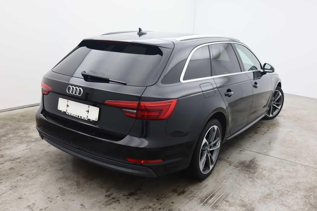 Audi A4 Avant 2017 фото 4