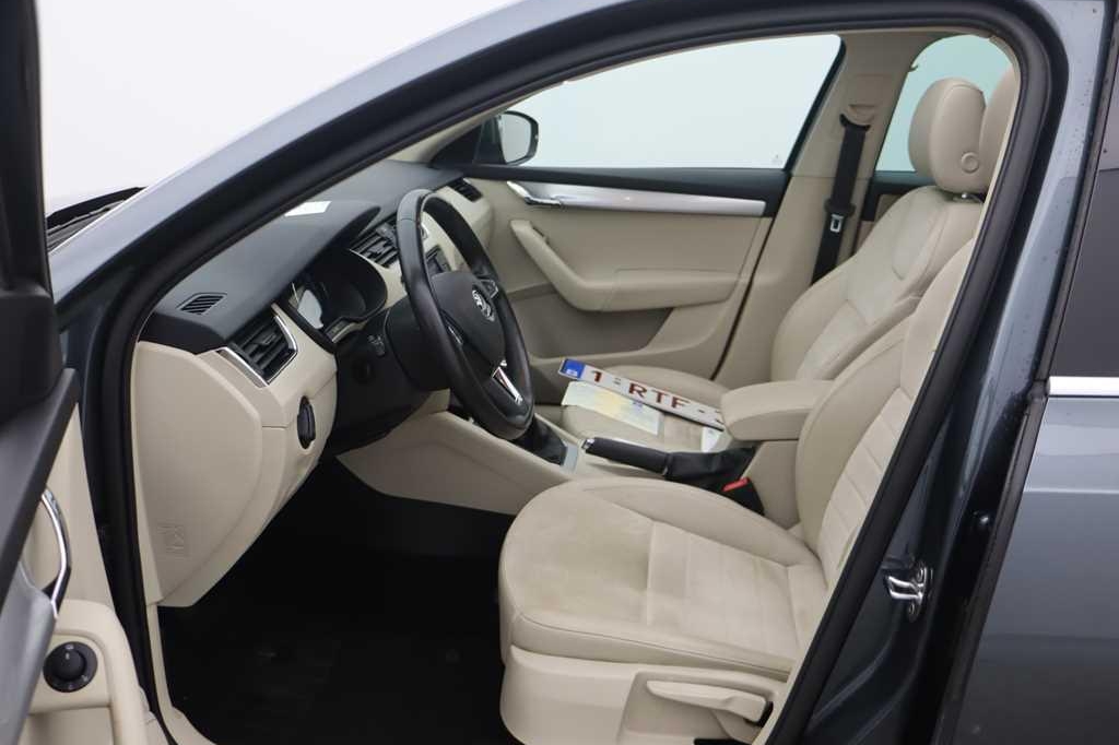 Skoda Octavia Combi 2017 photo 5