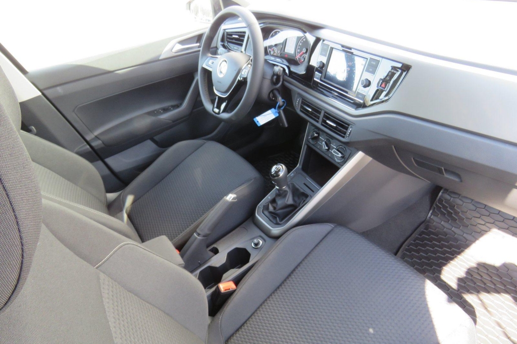 Volkswagen Polo 2021 photo 8