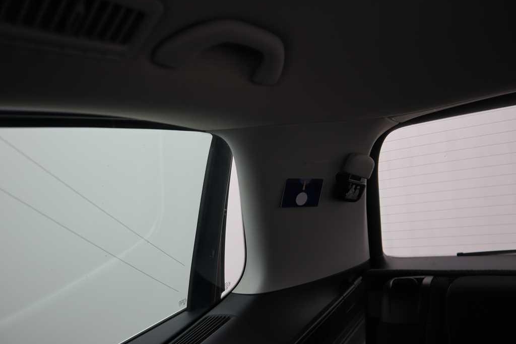 Volkswagen Sharan 2016 photo 24