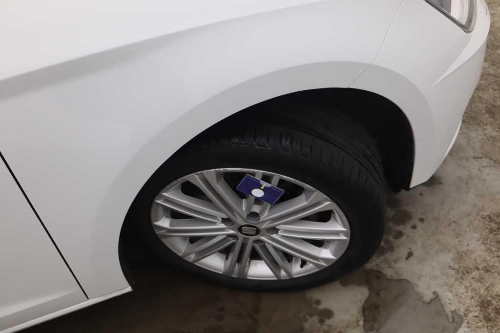 SEAT Leon 2017 фото 19