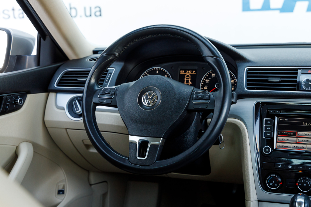 Volkswagen Passat B7 SE 2012 фото 21