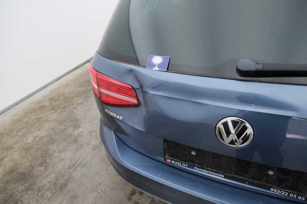 Volkswagen Passat Variant 2016 photo 21