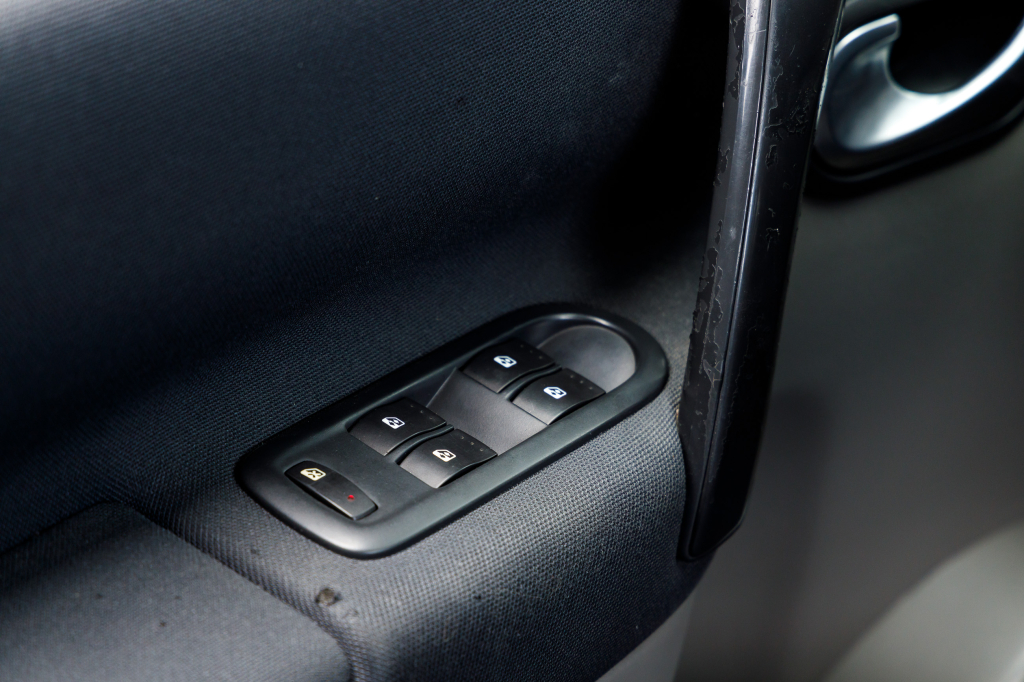 Renault Megane Scenic 2007 фото 15