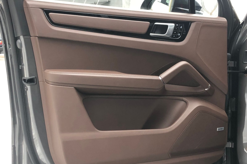 Porsche Cayenne S 2019 фото 19