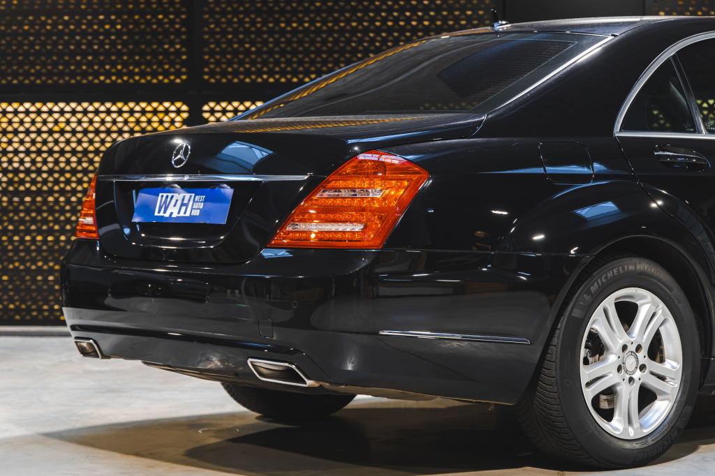 Mercedes-Benz S-Class 2011 photo 10