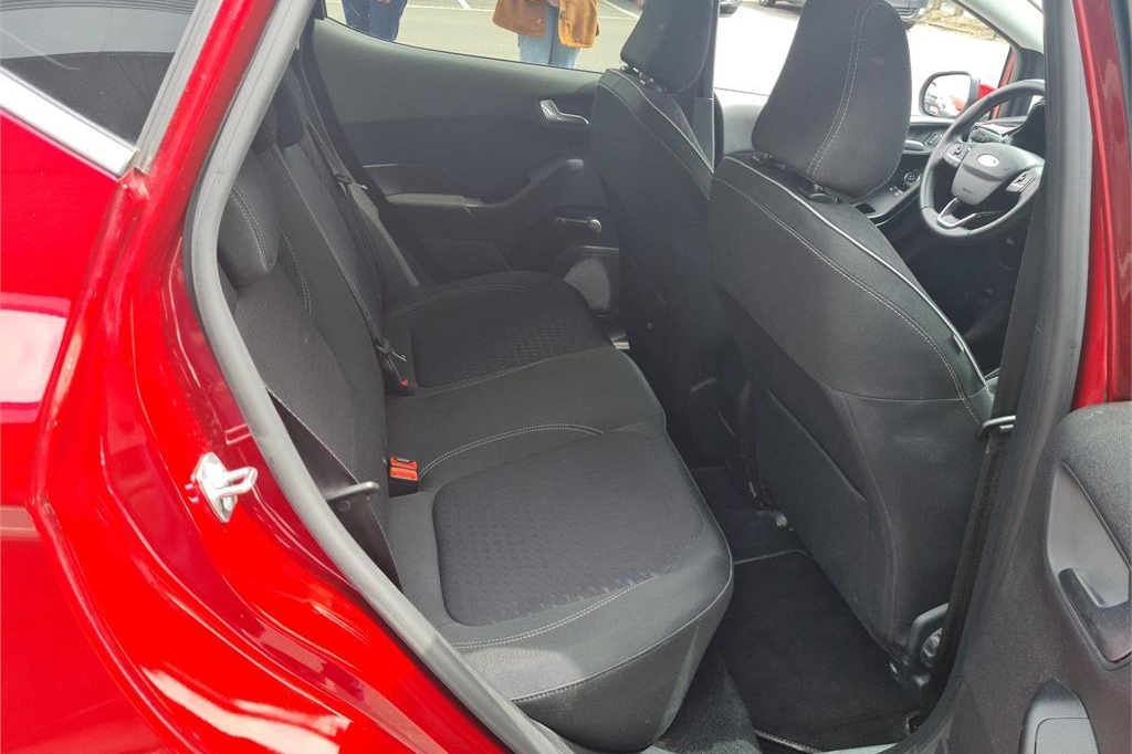 Ford Fiesta 2019 фото 2