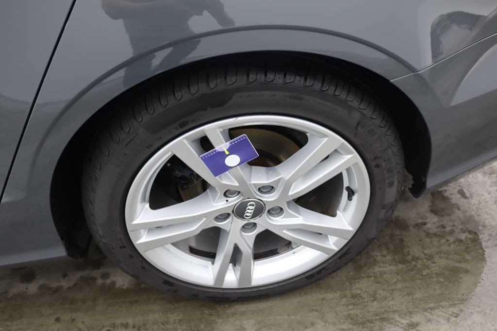 Audi A3 2016 photo 17