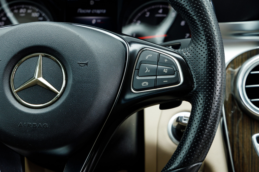 Mercedes-Benz C 300 2014 photo 15