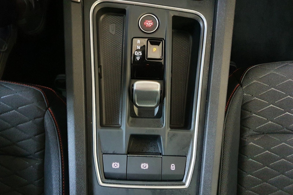 SEAT Leon FR 2020 фото 3