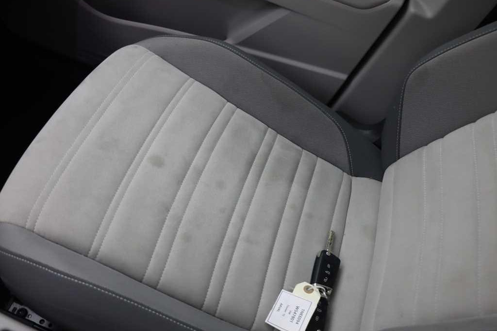 Volkswagen Touran 2016 фото 12