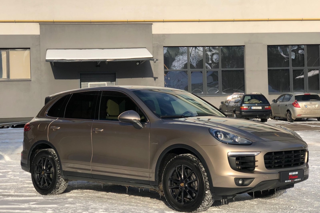 Porsche Cayenne 2016 photo 13