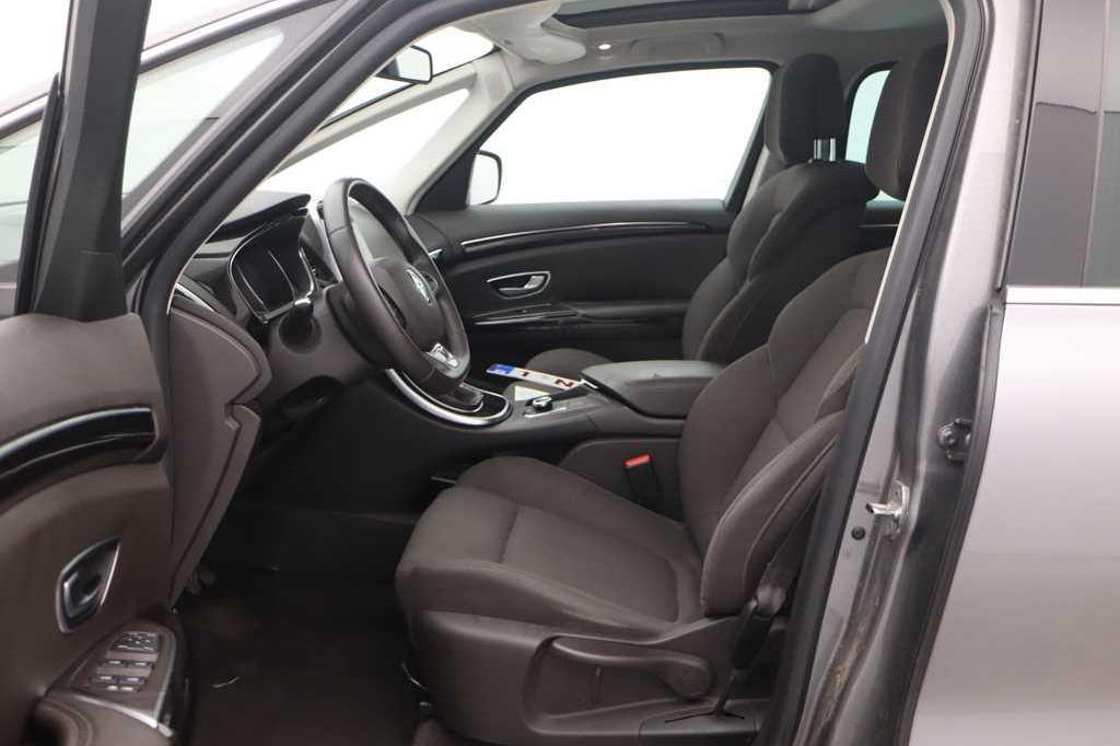 Renault Espace 2016 photo 8