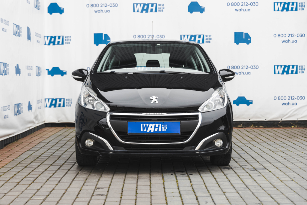 Peugeot 208 2017 photo 1
