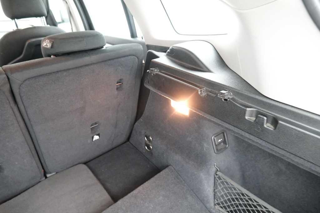 BMW X1 2017 фото 25