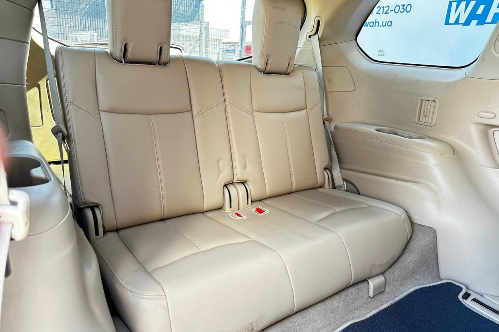 Nissan Pathfinder 2015 фото Nissan Pathfinder 2015 фото 26