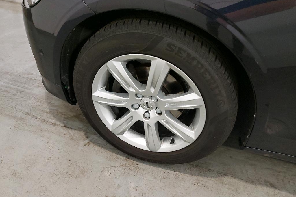 Volvo V90 2017 фото 17