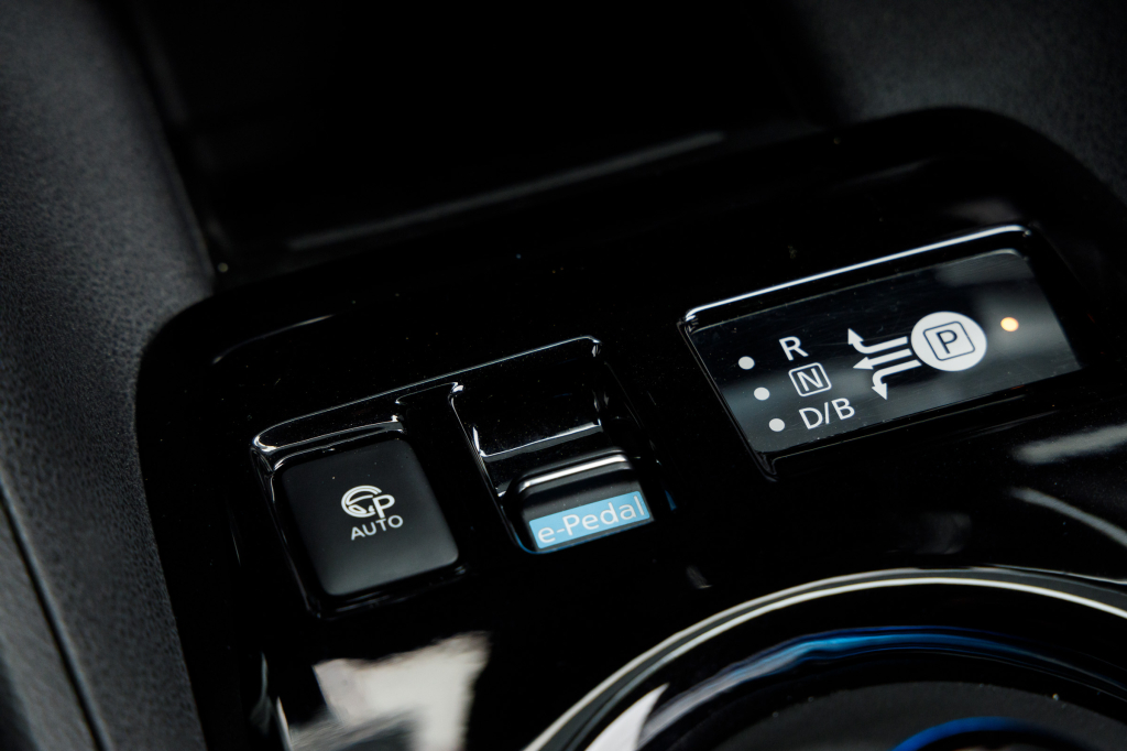 Nissan Leaf TEKNA 40 kWh photo 18