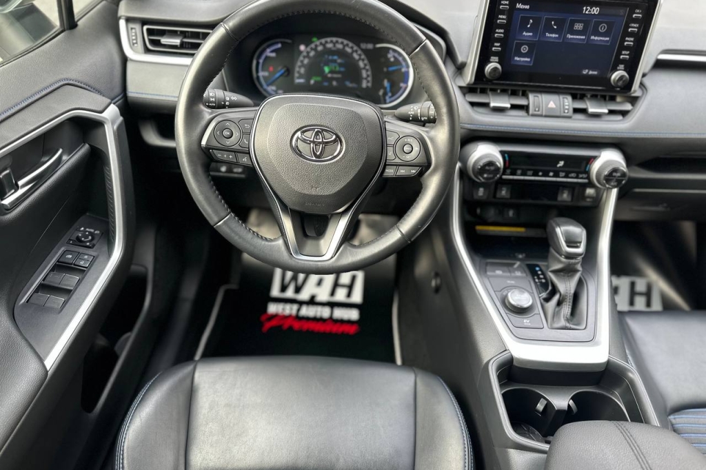 Toyota RAV4 EV Hybrid 2020 фото 19