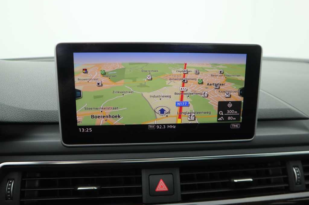 Audi A4 2016 photo 5