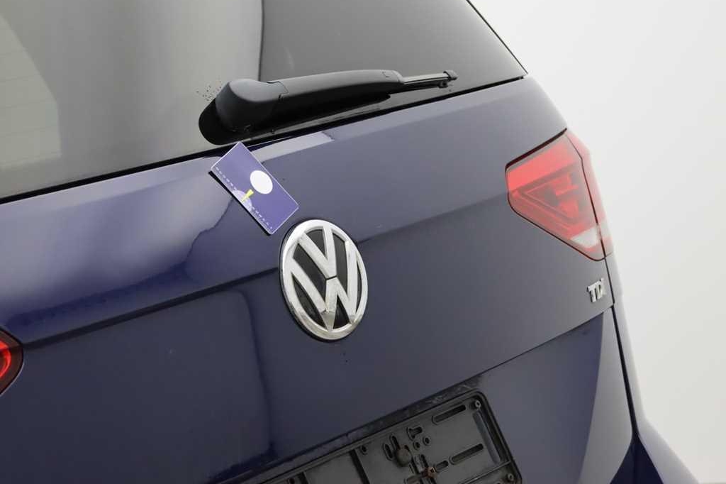 Volkswagen Touran 2015 фото 9