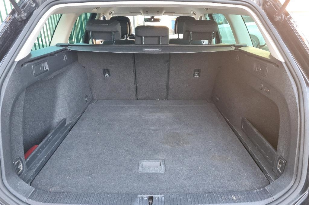 Volkswagen Passat Variant 2018 photo 5