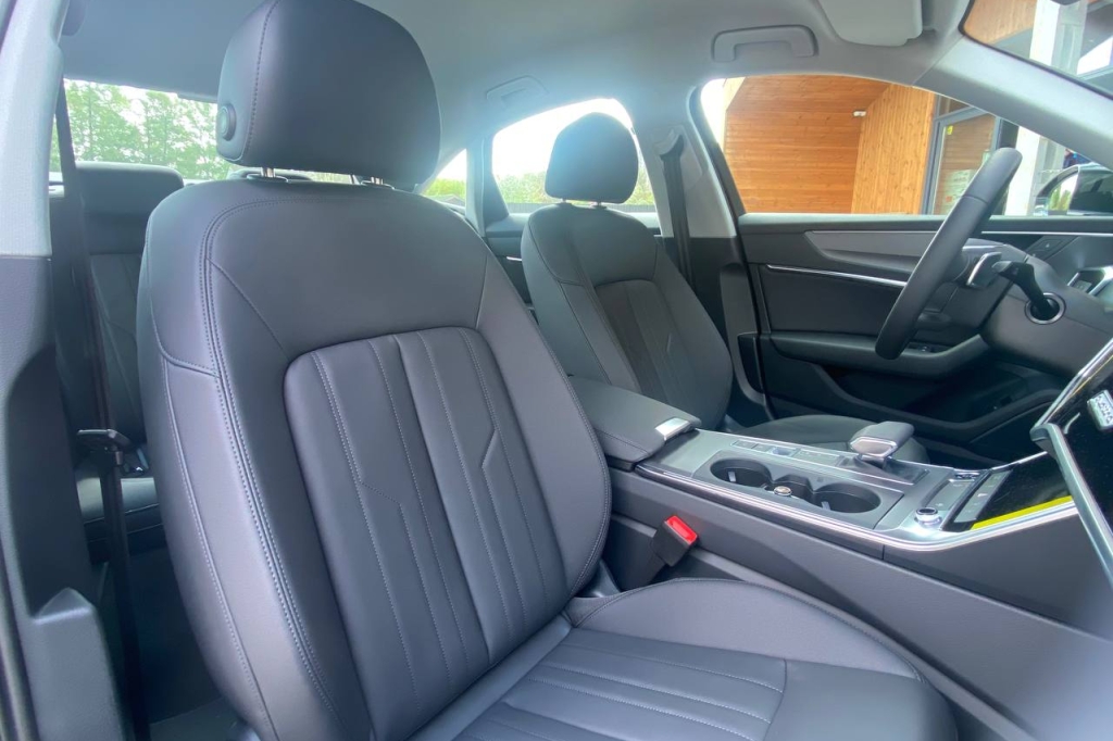 Audi A6 40TDI 2023 фото 12
