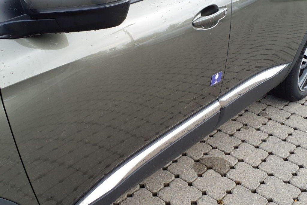 Peugeot 5008 2018 фото 16