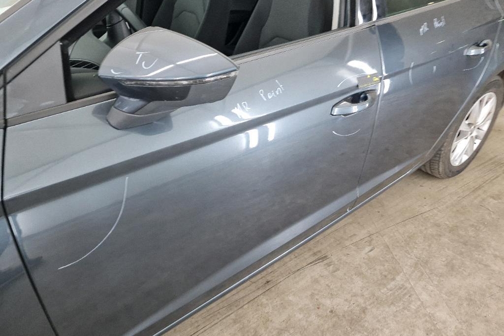 SEAT Leon 2019 фото 43