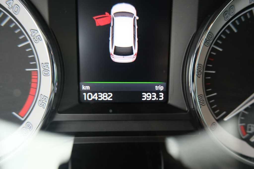 Skoda Octavia Combi 2017 фото 3