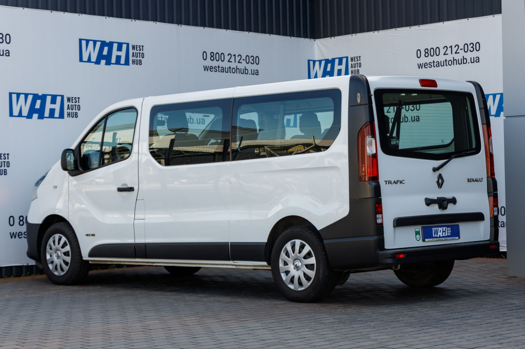 Renault Trafic пасс. 2015 фото 5