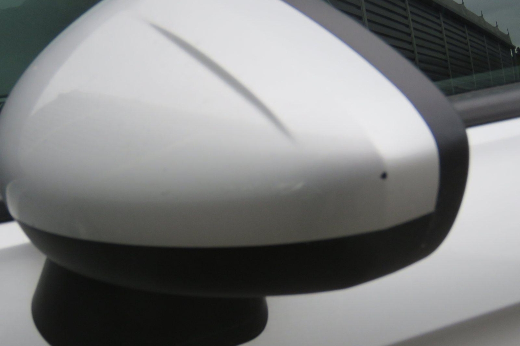 Opel Crossland X 2019 фото 19