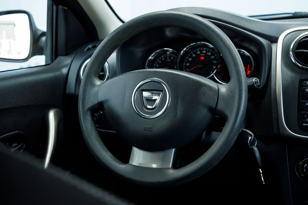 Dacia Logan MCV 2013 фото 20