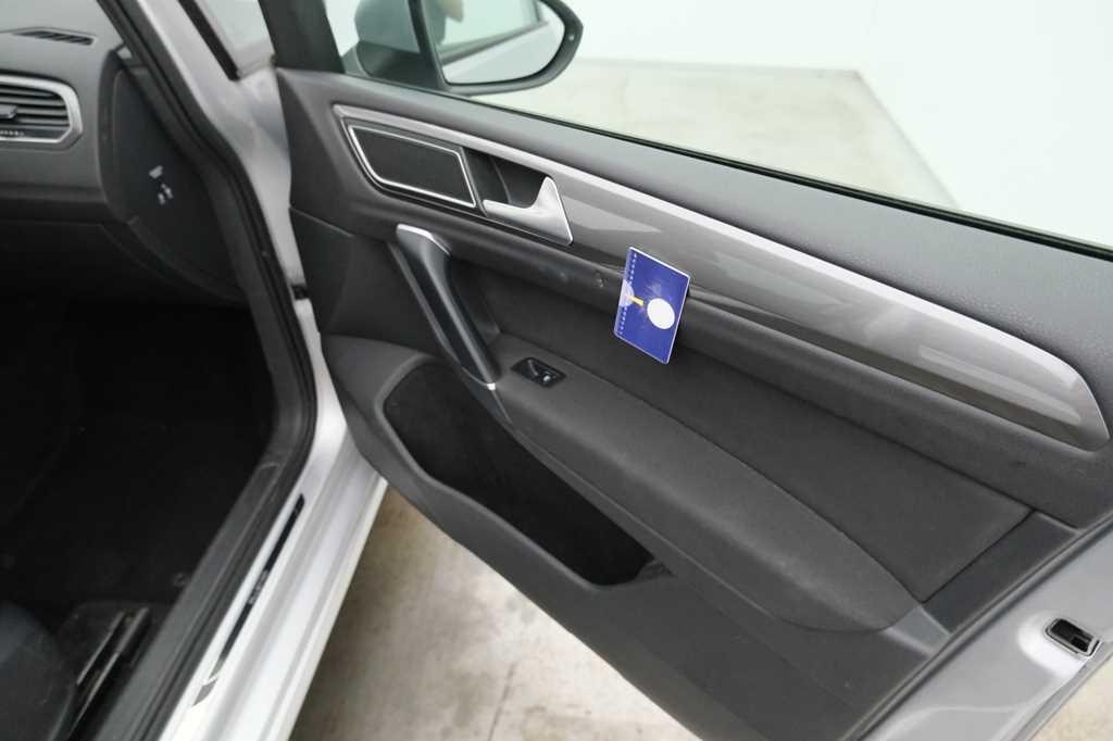 Volkswagen Golf Sportsvan 2017 photo 52
