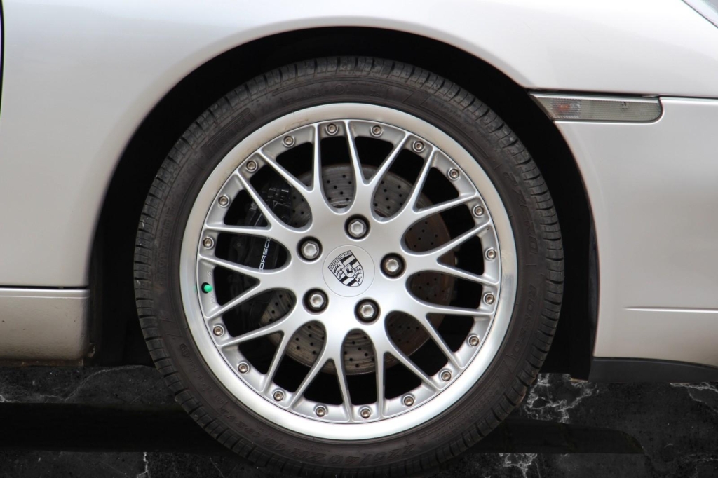 Porsche 996 2001 фото 6