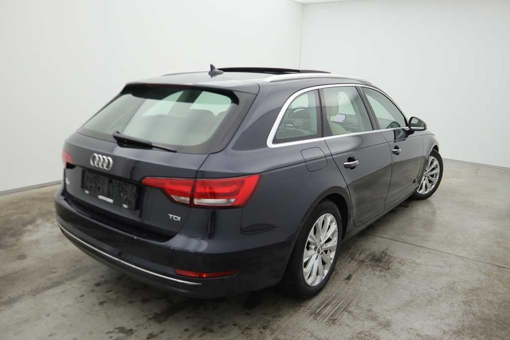 Audi A4 Avant 2016 фото 8