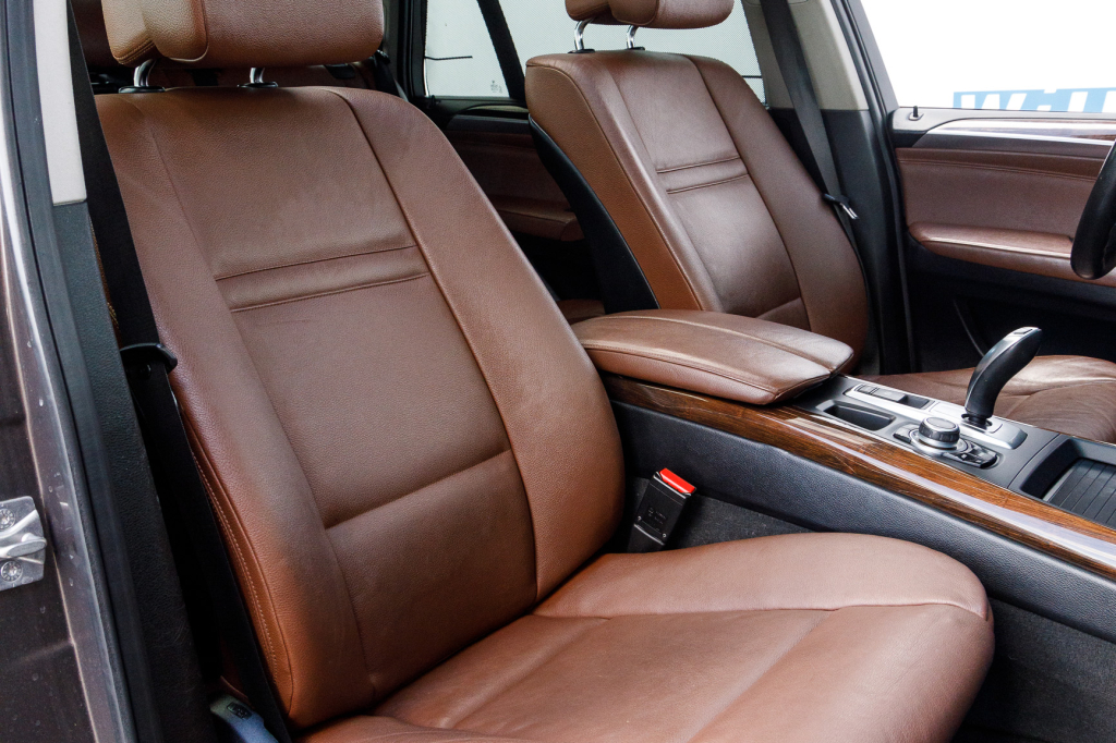 BMW X5 xDrive 35і 2011 photo 12