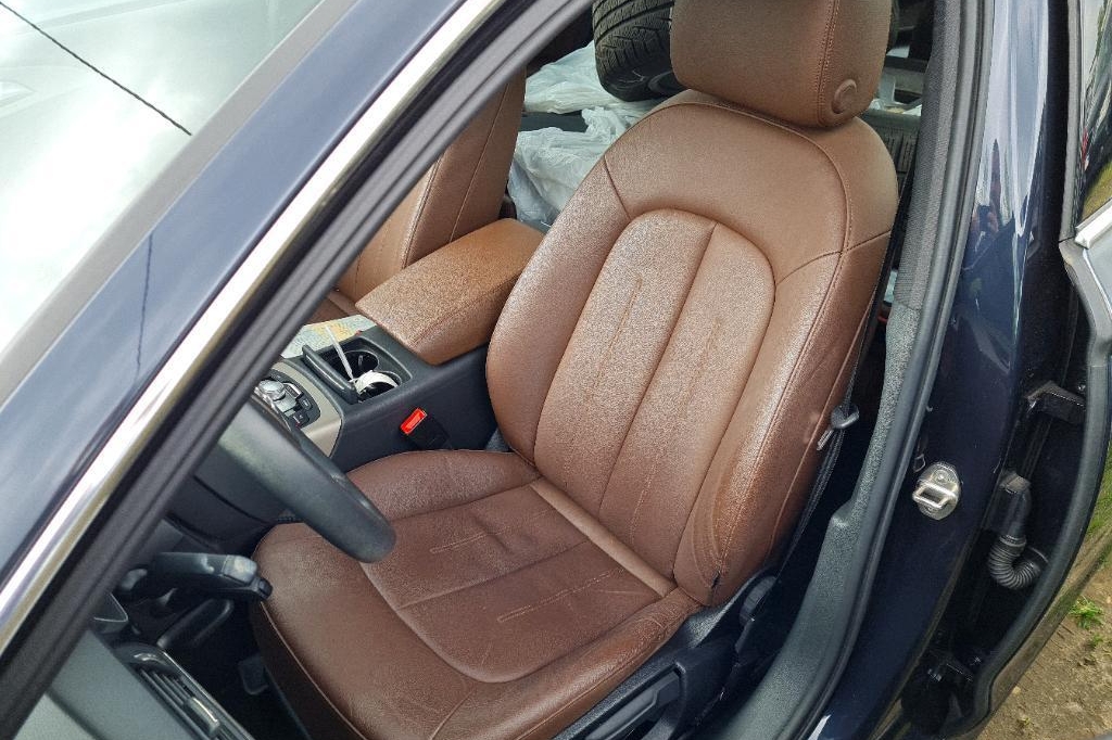 Audi A6 Avant 2018 фото 23